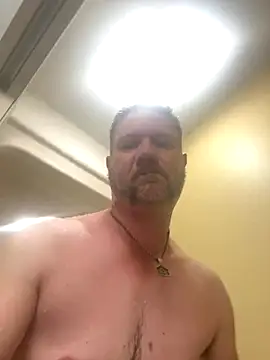 dieselking1978 online show from October 18, 12:54 pm