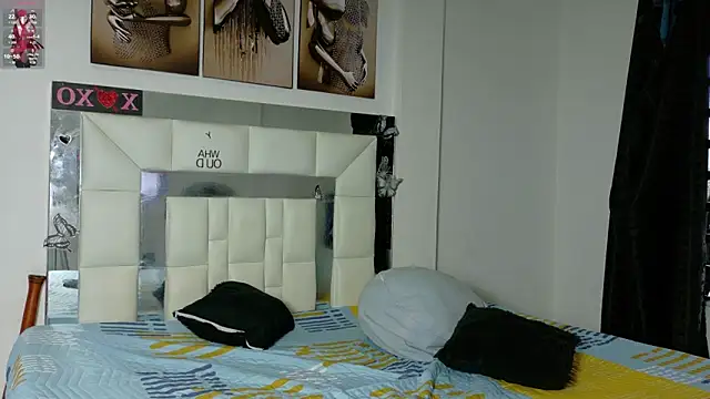 Snapshot of Sexy_Alejandro_ chatting on January 27, 11:54 am Sexy Alejandro online show from January 27, 11:54 am