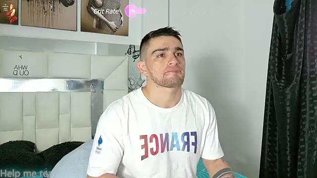 Snapshot of Sexy_Alejandro_ chatting on January 9, 11:47 am Sexy Alejandro online show from January 9, 11:47 am