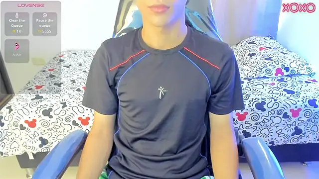 adonis lovely online show from September 9, 12:37 pm