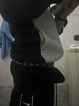 maiolullo online show from December 1, 5:43 am