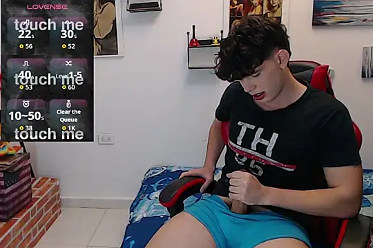 Angelo-cianuro- online show from October 3, 11:43 pm