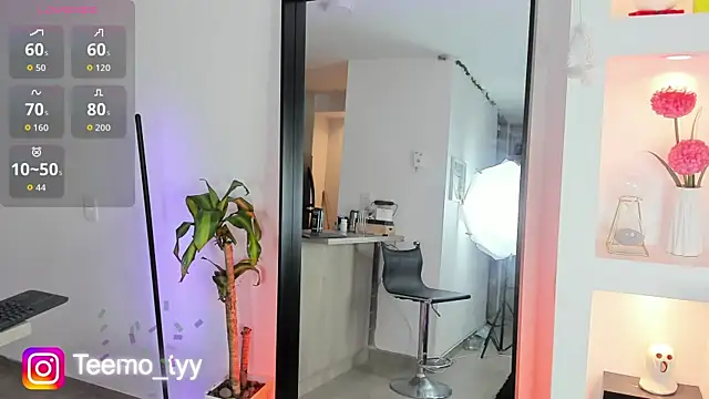 teemotwink online show from January 6, 10:14 pm