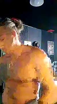 Snapshot of Lovely_milk chatting on March 7, 1:18 pm Lovely milk online show from March 7, 1:18 pm