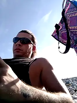 Lovely milk online show from November 30, 9:00 am