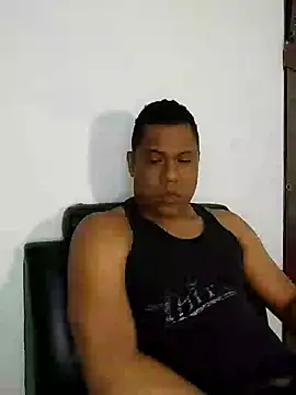 latinblack01 online show from December 10, 3:55 pm