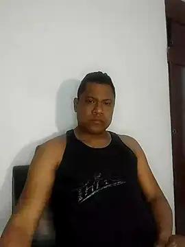 latinblack01 online show from December 9, 7:46 pm