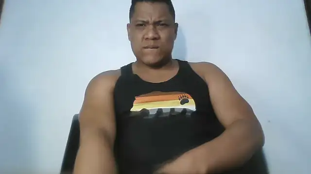 latinblack01 online show from October 27, 2:08 pm