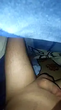 Snapshot of ch___ro69 chatting on January 22, 2:37 am ch ro69 online show from January 22, 2:37 am