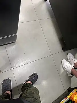 Hjsjsjsjjd online show from October 20, 1:15 pm