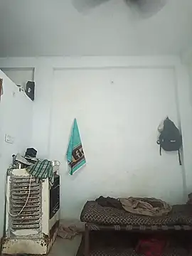 pintuS40 online show from November 6, 3:09 am