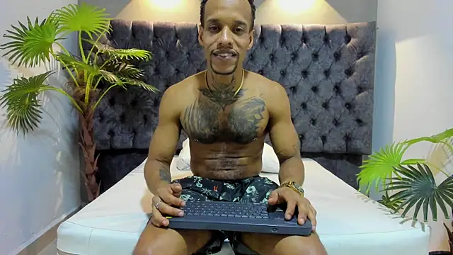 Salomon koude online show from May 6, 3:29 am