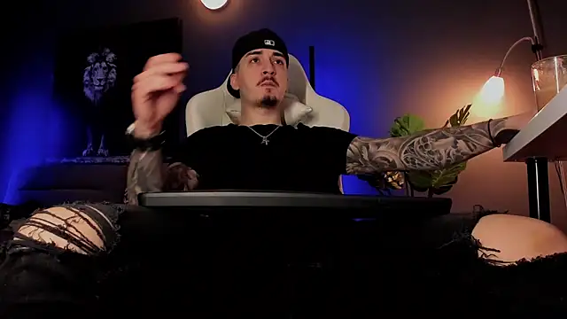 uptomatty online show from April 2, 9:17 am