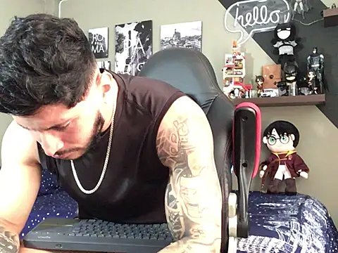 Snapshot of marcel_crawford96 chatting on December 21, 3:42 pm marcel crawford96 online show from December 21, 3:42 pm