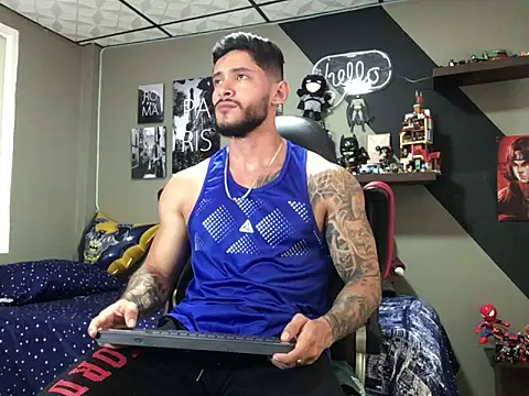 Snapshot of marcel_crawford96 chatting on January 17, 2:07 pm marcel crawford96 online show from January 17, 2:07 pm