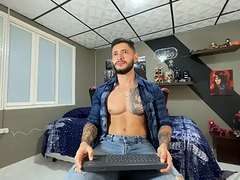 marcel crawford96 online show from October 28, 2:08 pm