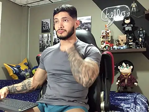 Snapshot of marcel_crawford96 chatting on December 11, 1:00 pm marcel crawford96 online show from December 11, 1:00 pm