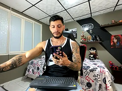 Snapshot of marcel_crawford96 chatting on September 29, 4:47 pm marcel crawford96 online show from September 29, 4:47 pm