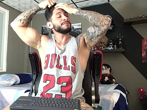 Snapshot of marcel_crawford96 chatting on March 22, 3:09 pm marcel crawford96 online show from March 22, 3:09 pm