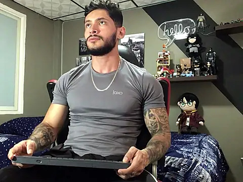 Snapshot of marcel_crawford96 chatting on January 8, 3:50 pm marcel crawford96 online show from January 8, 3:50 pm
