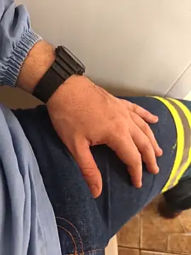 Thor ruivo online show from September 9, 5:23 pm