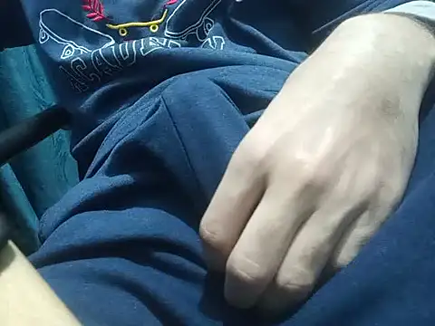 SALLY OMAR  online show from April 12, 9:05 pm