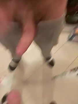 ptrz990 online show from October 13, 4:46 pm