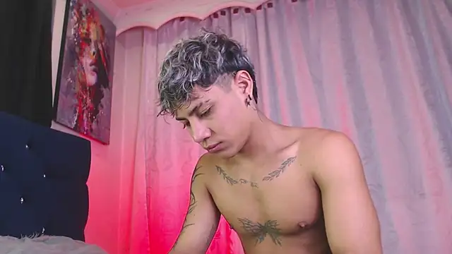 Sexys Boys Hot1 online show from April 25, 1:41 am