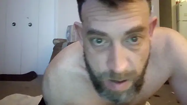 rickydickyskull online show from December 19, 5:37 am