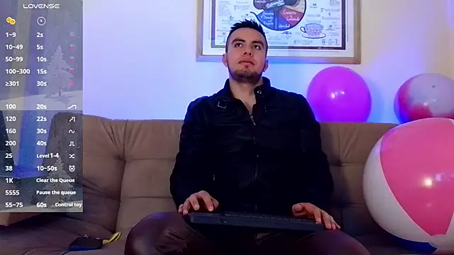 Snapshot of bradley_colt chatting on December 30, 2:40 pm bradley colt online show from December 30, 2:40 pm