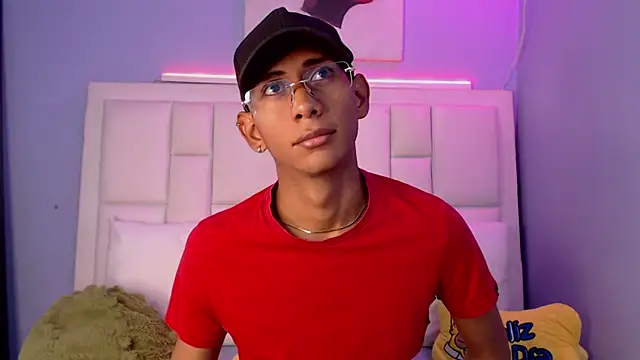 Nick Collins18 online show from February 7, 8:36 pm