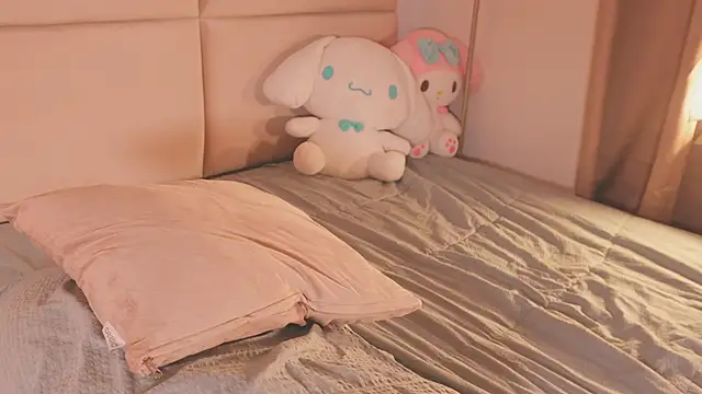 SweetHanson online show from March 1, 7:13 pm