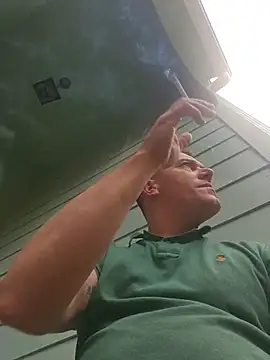 Bigtater1999 online show from April 22, 10:25 pm