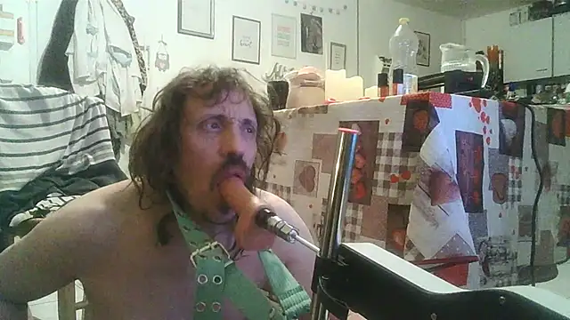 Snapshot of cyril020202 chatting on November 1, 11:09 pm cyril020202 online show from November 1, 11:09 pm