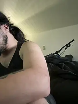 bananahot31 online show from April 18, 2:18 pm