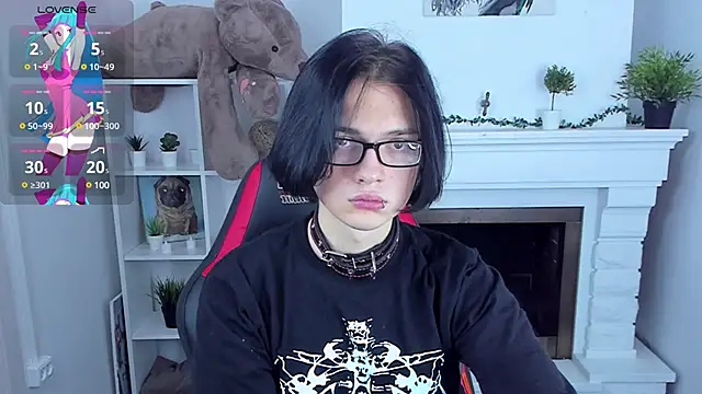 Snapshot of Justin_Care chatting on January 12, 7:53 pm Justin Care online show from January 12, 7:53 pm