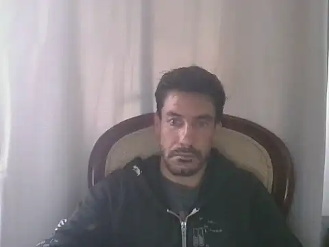 elkike1980 online show from May 12, 4:59 pm