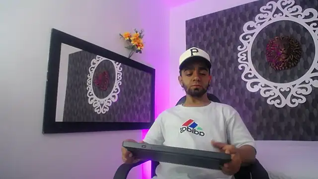 Little Alann online show from September 11, 3:49 am