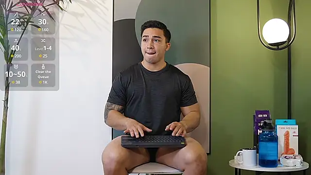 Snapshot of Ryan_Hunt chatting on February 18, 11:55 am Ryan Hunt online show from February 18, 11:55 am