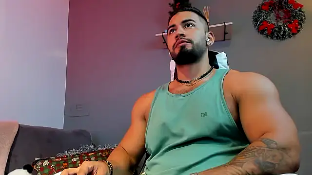 Snapshot of jaxon_colton chatting on December 15, 3:02 am jaxon colton online show from December 15, 3:02 am