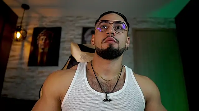 Snapshot of jaxon_colton chatting on September 16, 9:15 pm jaxon colton online show from September 16, 9:15 pm