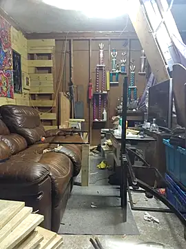 Snapshot of Buffshagswell chatting on October 27, 4:48 am Buffshagswell online show from October 27, 4:48 am