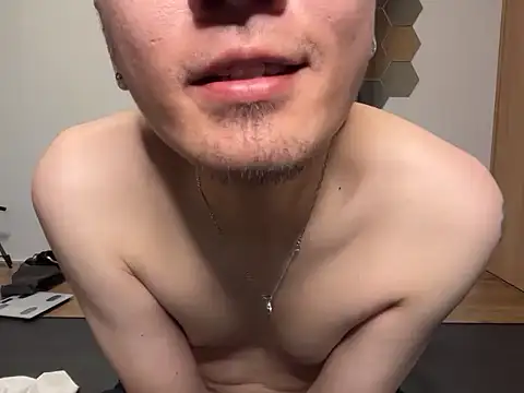 Snapshot of kensnb chatting on October 18, 8:58 pm kensnb online show from October 18, 8:58 pm