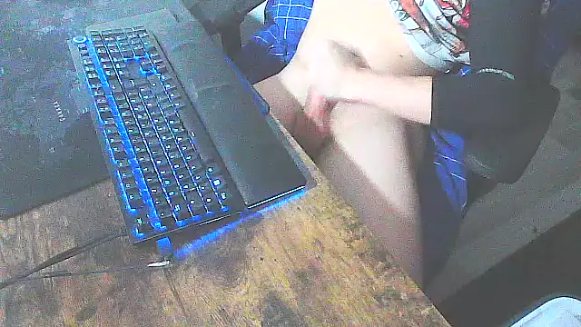 WouldLovetoFuckYou666 online show from February 25, 7:15 pm