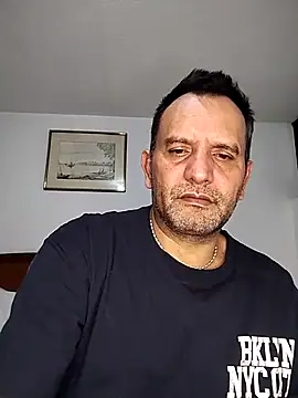 RogueTraveler online show from October 17, 3:54 am