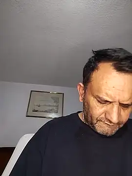 RogueTraveler online show from November 2, 3:22 am