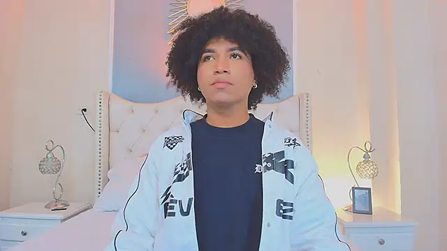 Ambar Collingg online show from October 16, 2:25 pm