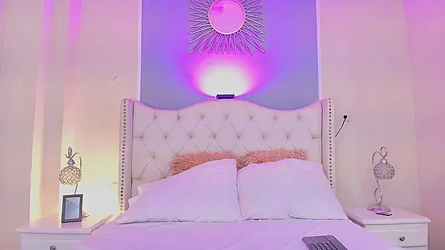 Ambar Collingg online show from October 29, 3:48 pm