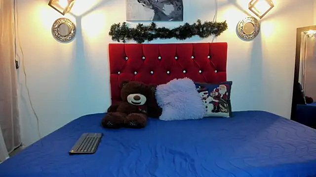 sebas mds online show from December 18, 12:51 pm