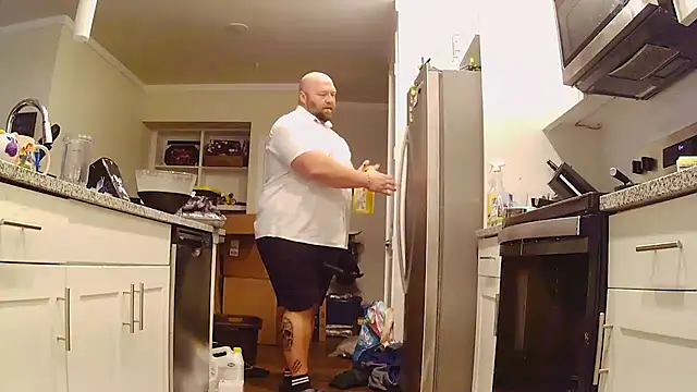 Strong Bear89 online show from December 1, 3:04 pm